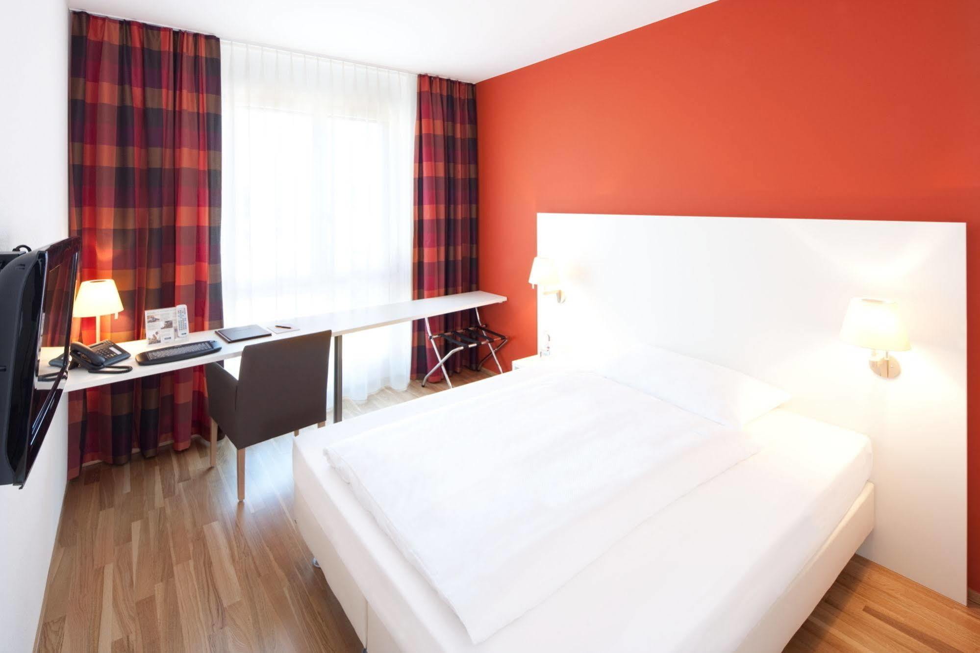 Hotel Arcade Sins Phòng bức ảnh